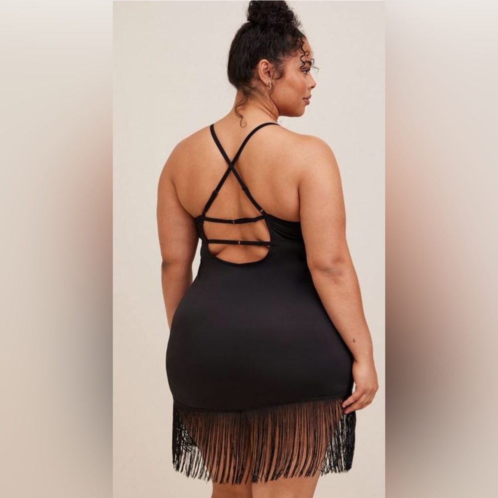 🌟Last chance!🌟 Fringe Chemise by Torrid size 3 - Picture 3 of 4
